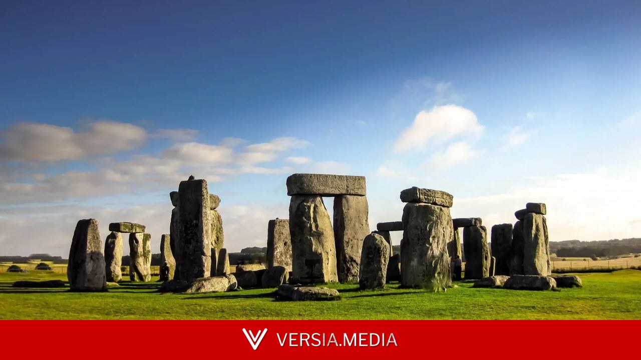 Hallan un misterioso prototipo de Stonehenge a pocos kilómetros del famoso monumento